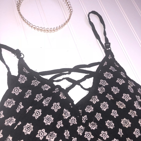 Francesca’s Black Boho Floral Lace Up Romper - Picture 4 of 7